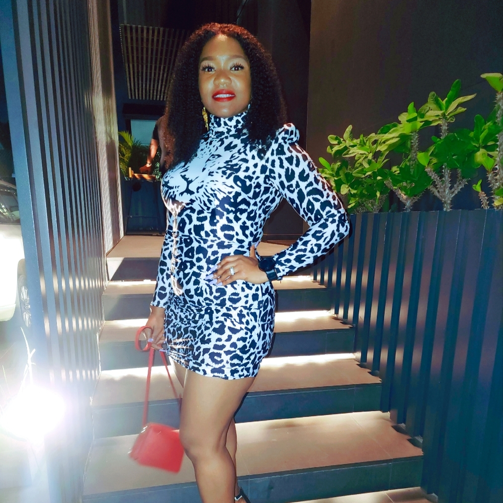 Alex Perry Ryan Leopard Dress - Picture 11 of 11
